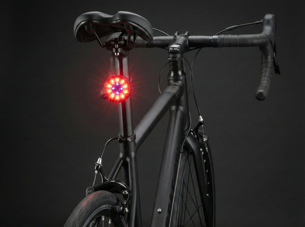 Lanterna Traseira com Censor de Freio